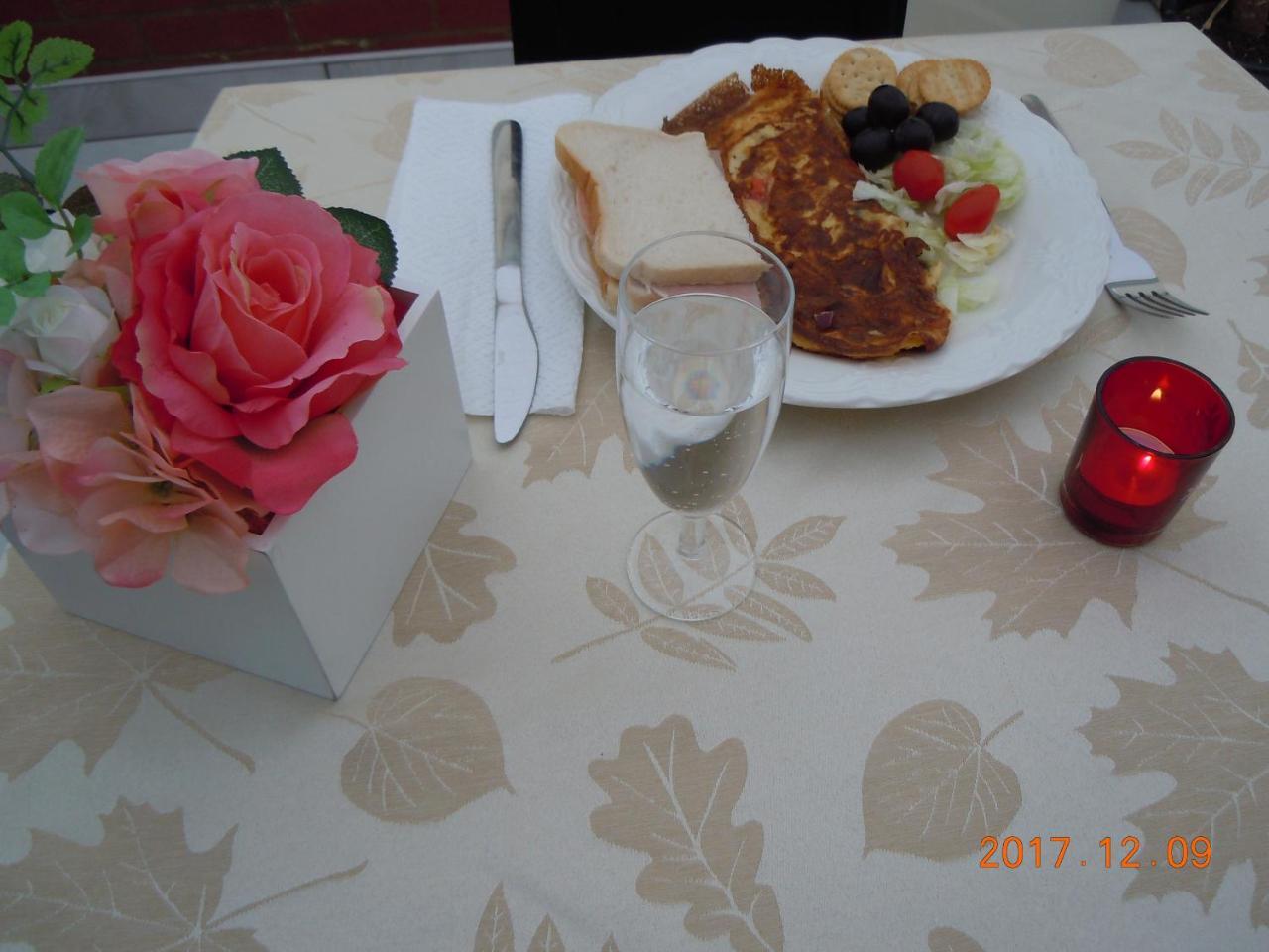 Jmf Hotel Negombo Luaran gambar