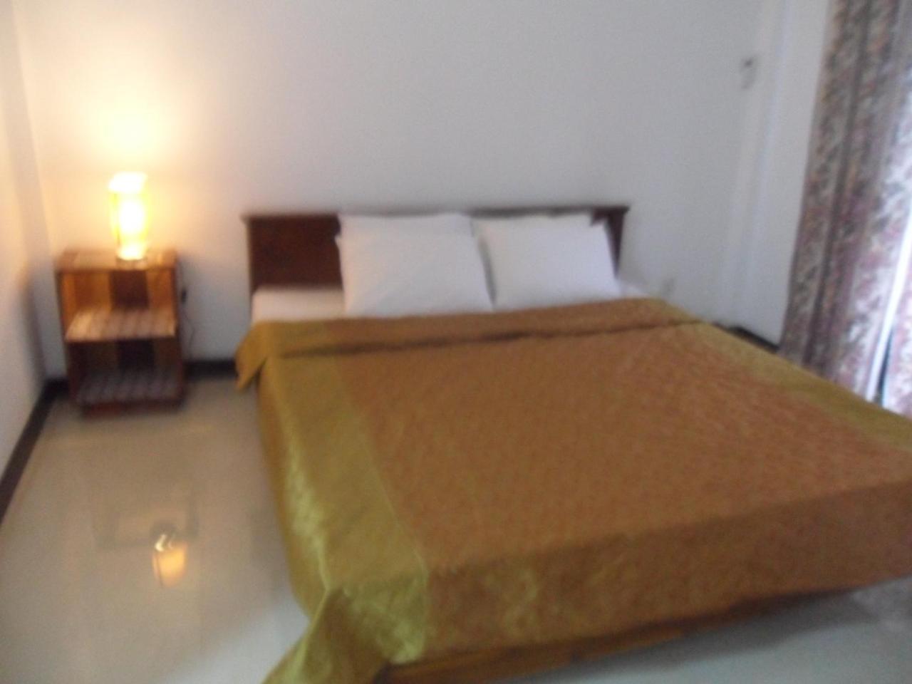 Jmf Hotel Negombo Luaran gambar